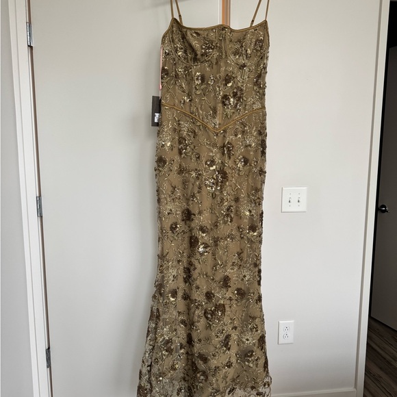 House of CB Metallic Gold Lace-Up Maxi Dress - Picture 3 of 9